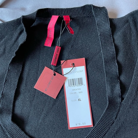 Cold shoulder sweater - Picture 5 of 8